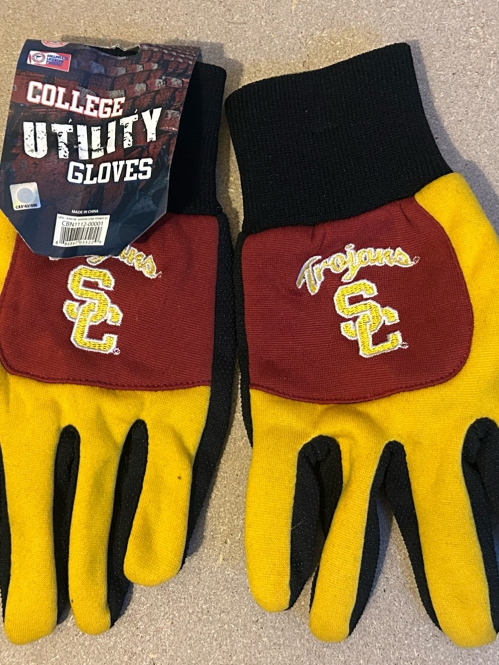 USC Trojans College Utility Gloves — Cardinal & Gold
